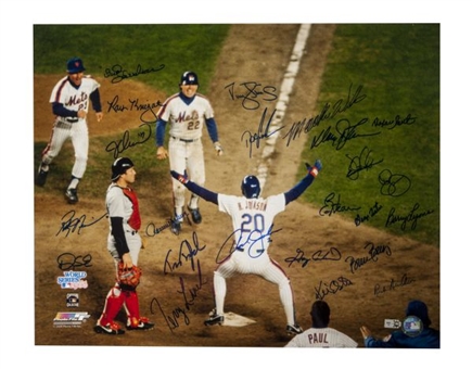 1986 New York Mets Team Signed 16x20 World Series Photo (MLB Authenticated)